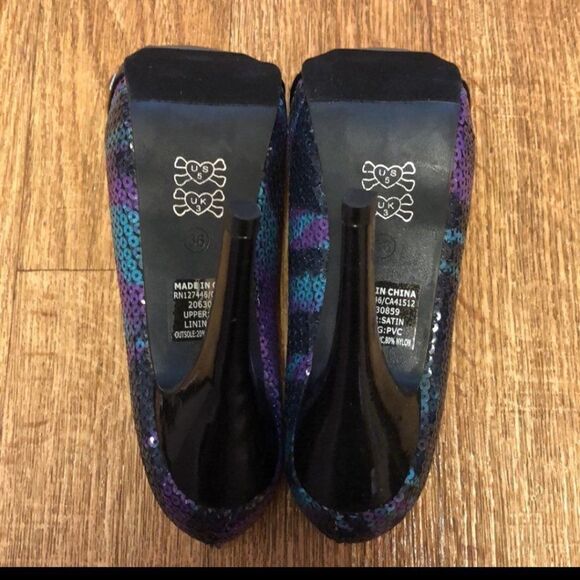 Iron Fist DebraCorn Platform Dolls Kill - Picture 9 of 12